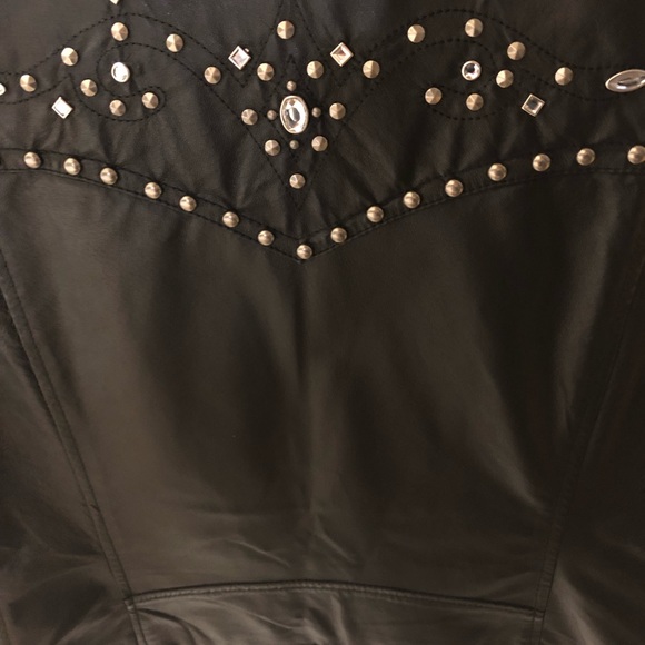 Cripple Creek Leather vest - Picture 6 of 8